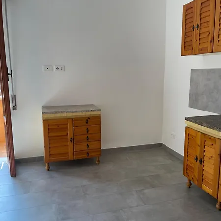 Holiday Rome Apartment *
